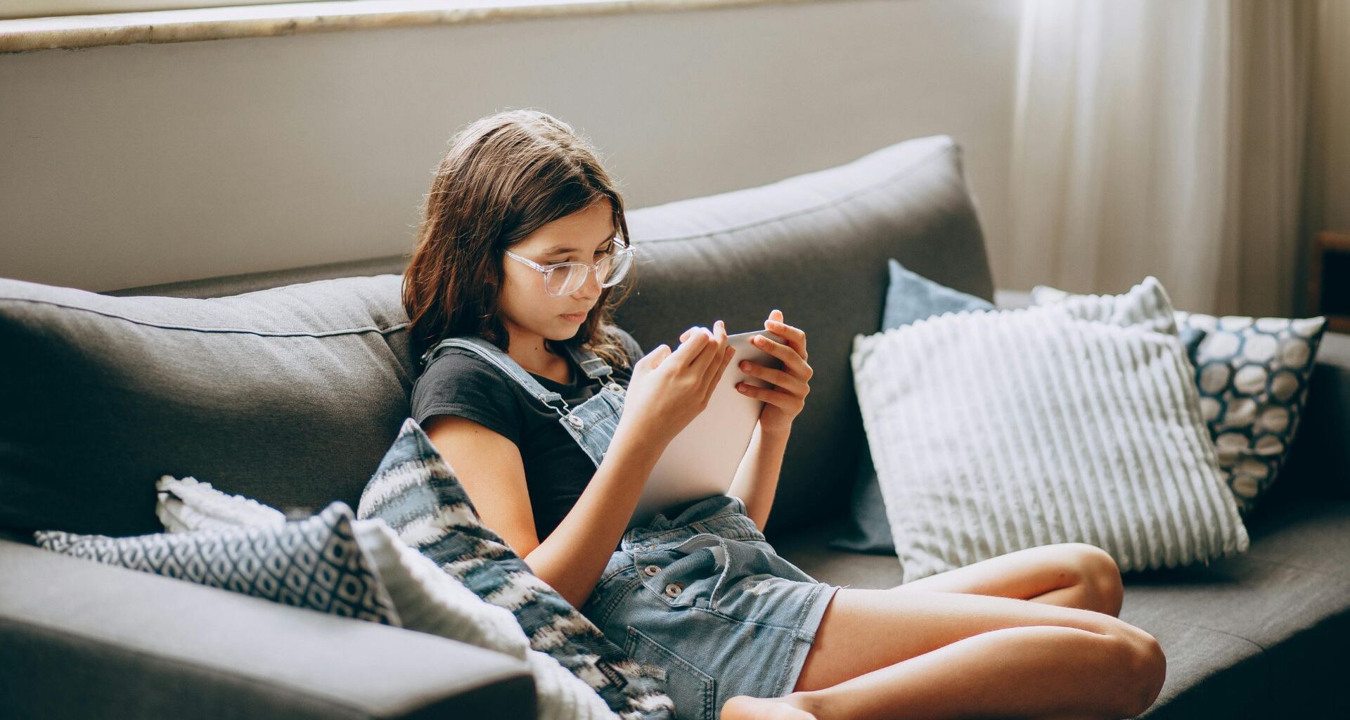 młodzież w internecie i w szkole - problem