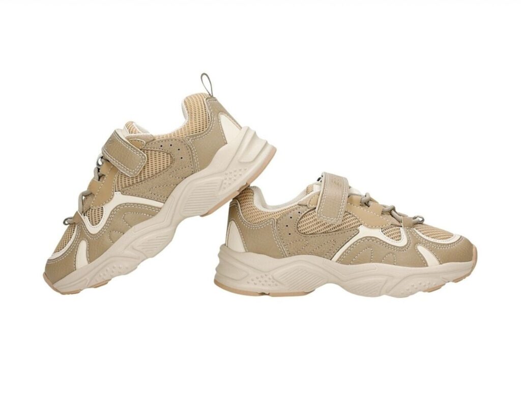 półbuty beżowe dla chłopaka