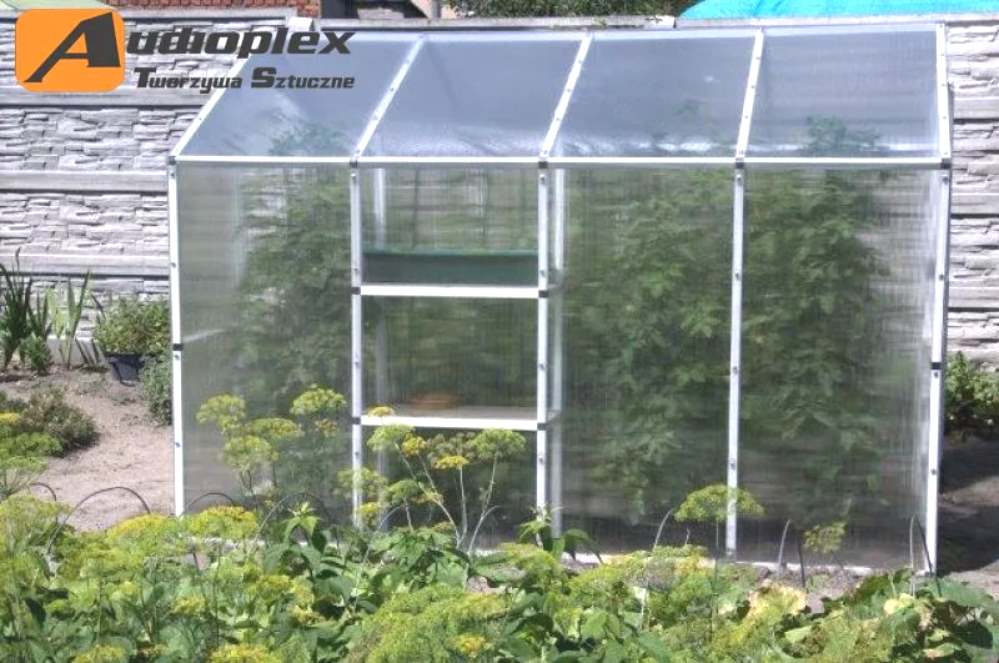 szklarnia poliwęglanowa