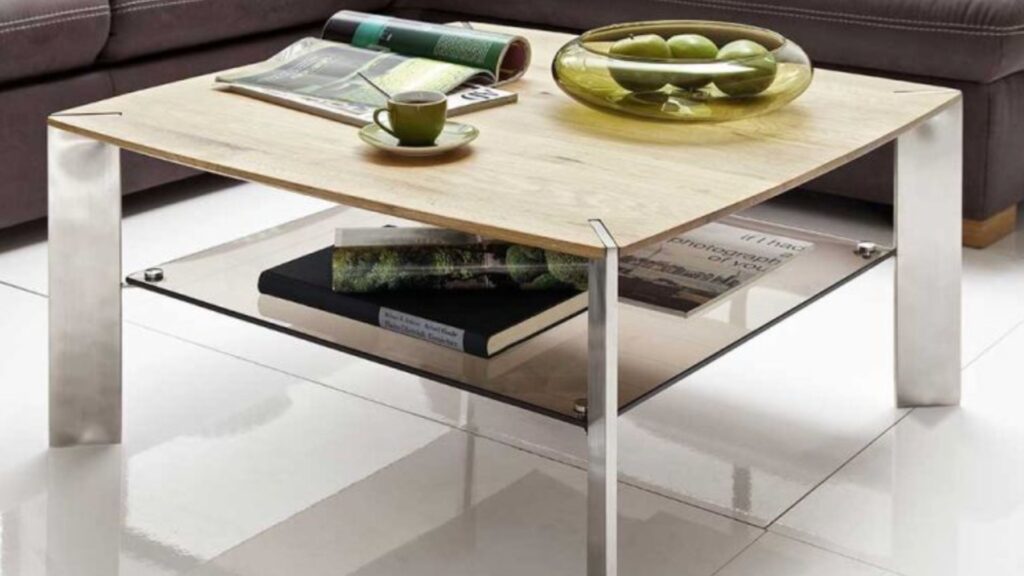 mały stolik kawowy z półką